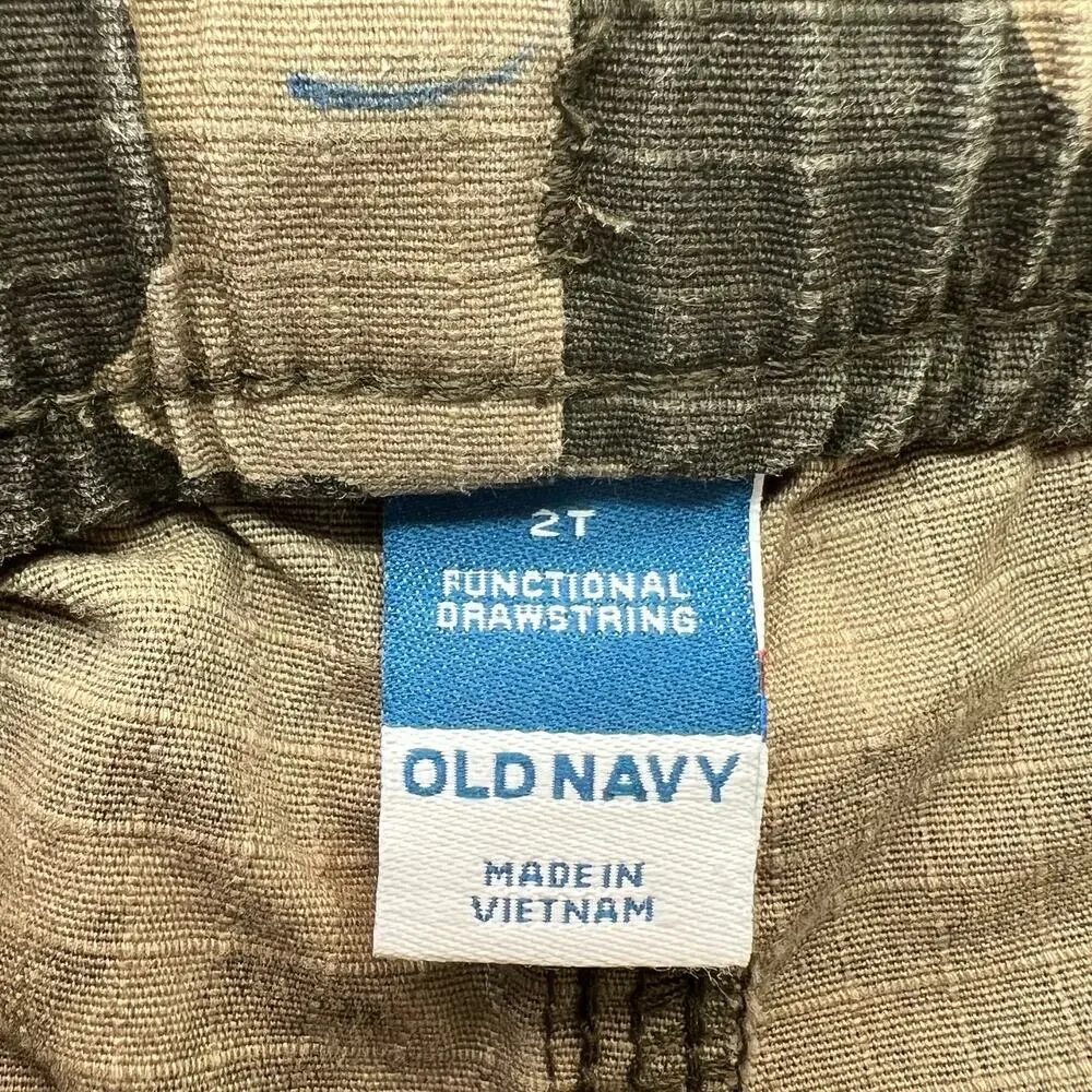 🍄 3/$15 Old Navy Boys Camo Cargo Pull-On Pants Size 2T Green Drawstring